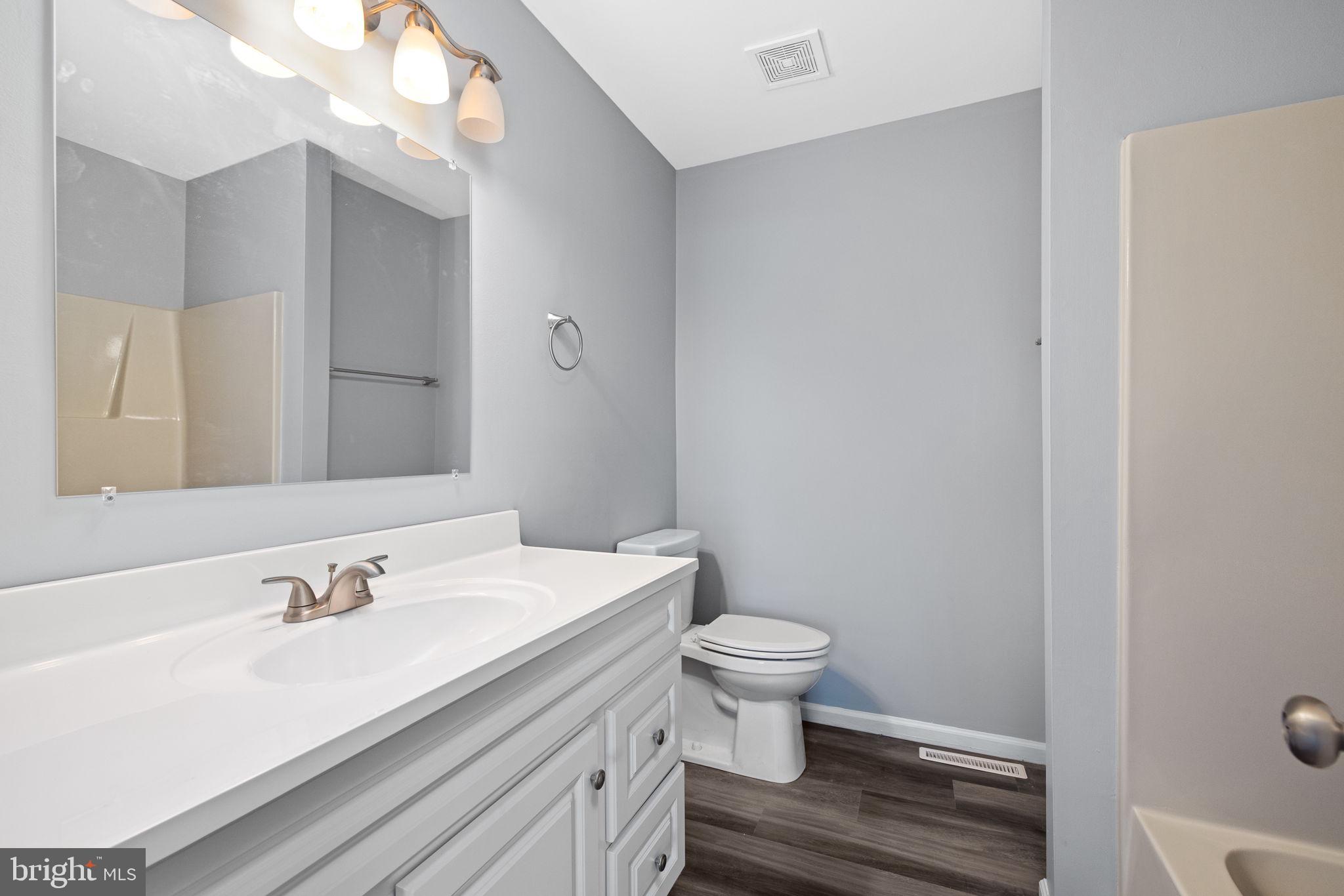 VILLAGES OF SALEM STATION - Residential