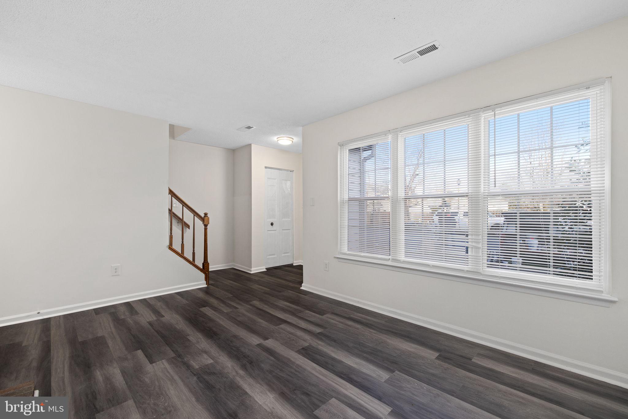 VILLAGES OF SALEM STATION - Residential