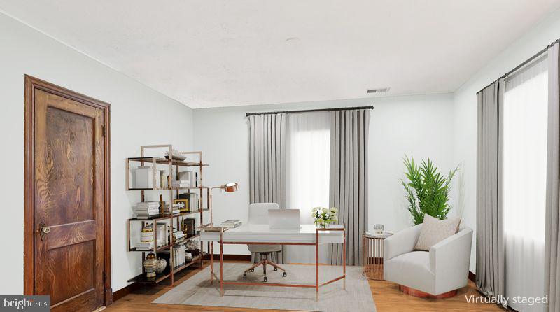 UNIVERSITY PARK - Residential