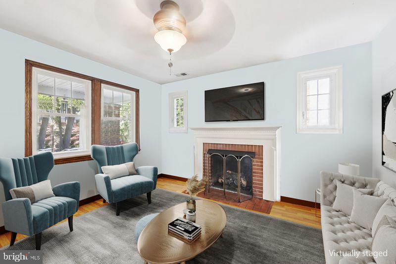 UNIVERSITY PARK - Residential