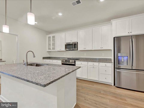 Condo For Sale - 4001 Seaside Alder Road #11207 - HOLLY<br/> BOWIE, MD 20720