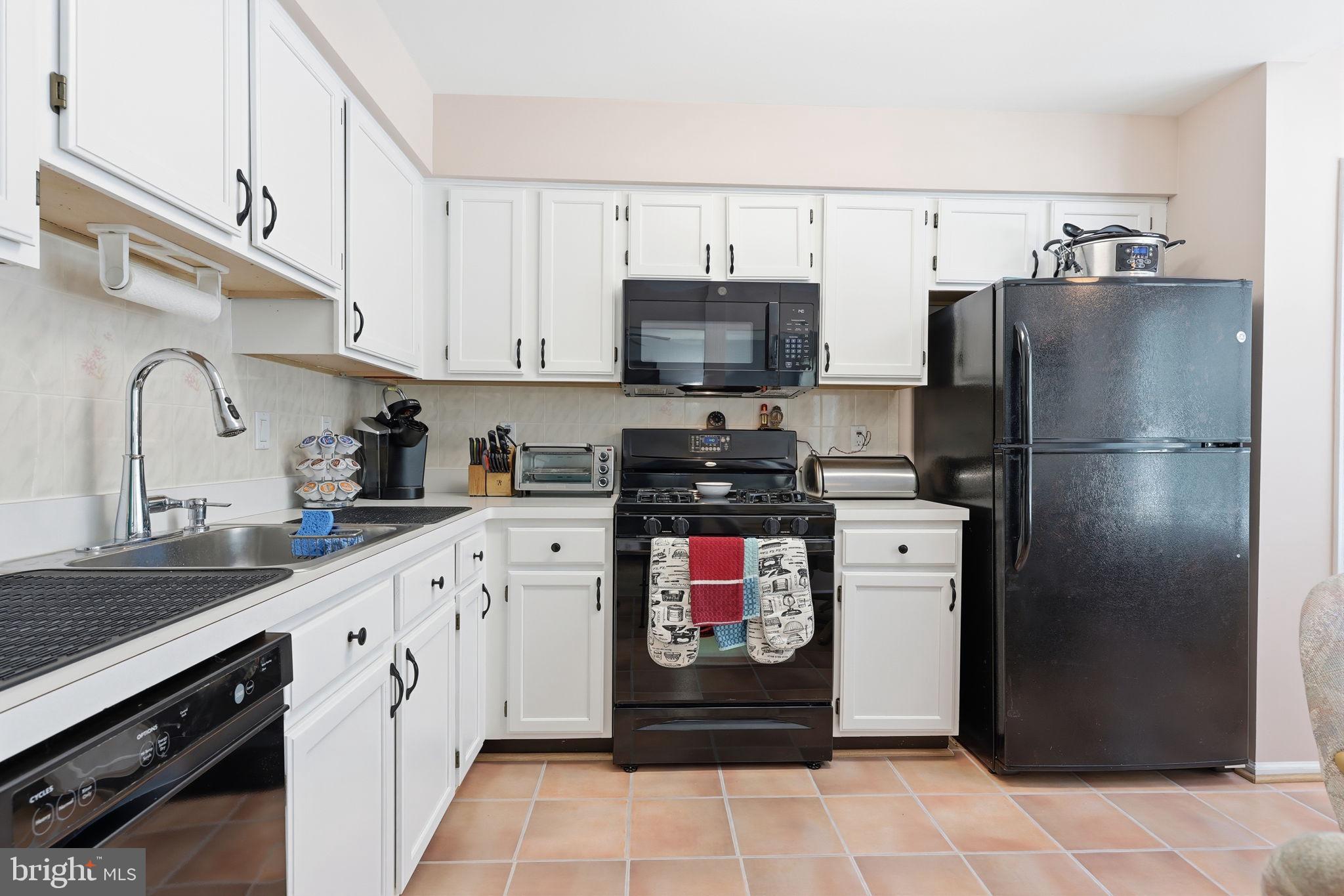 WOODFIELD - Residential