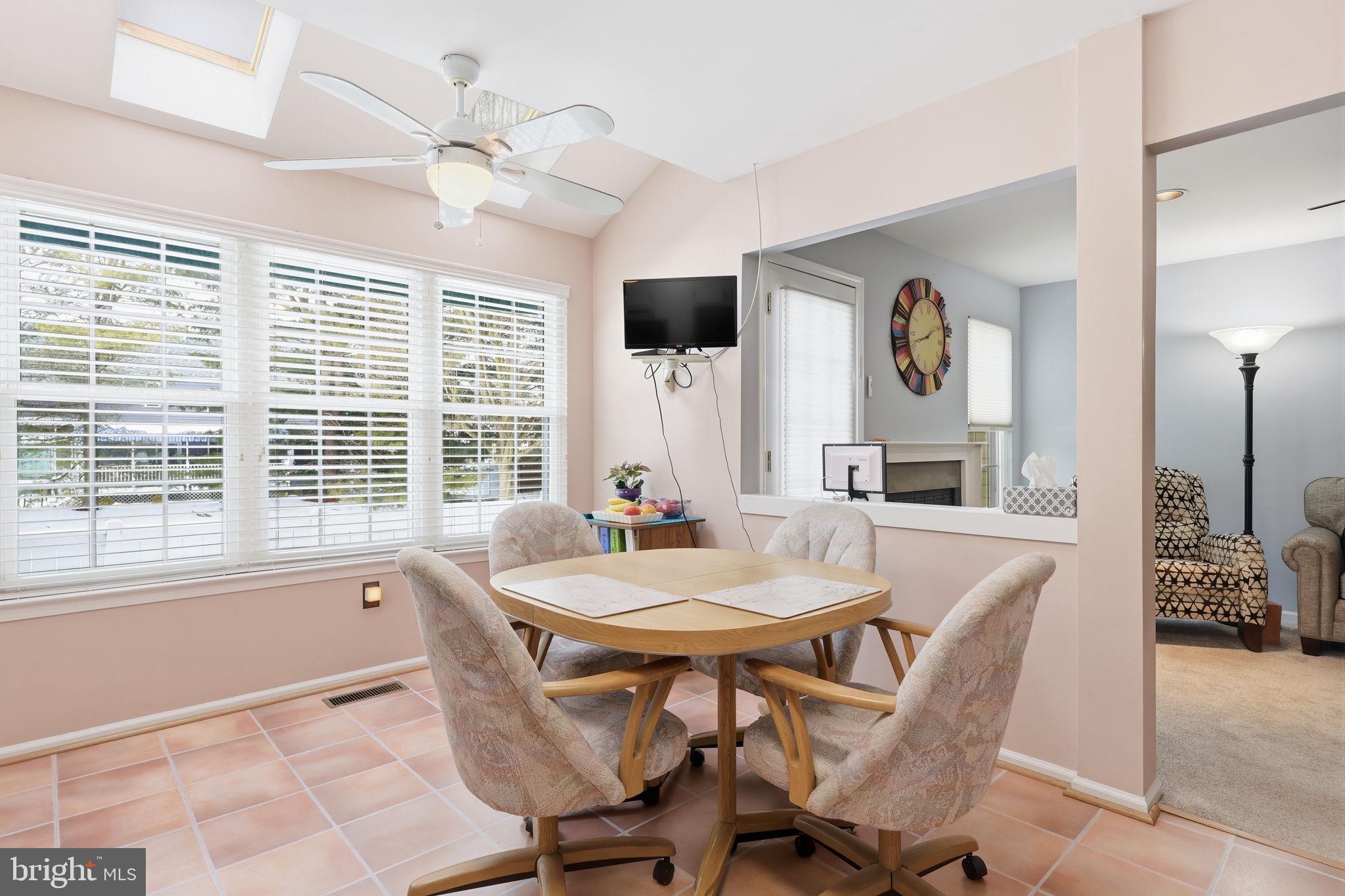 WOODFIELD - Residential