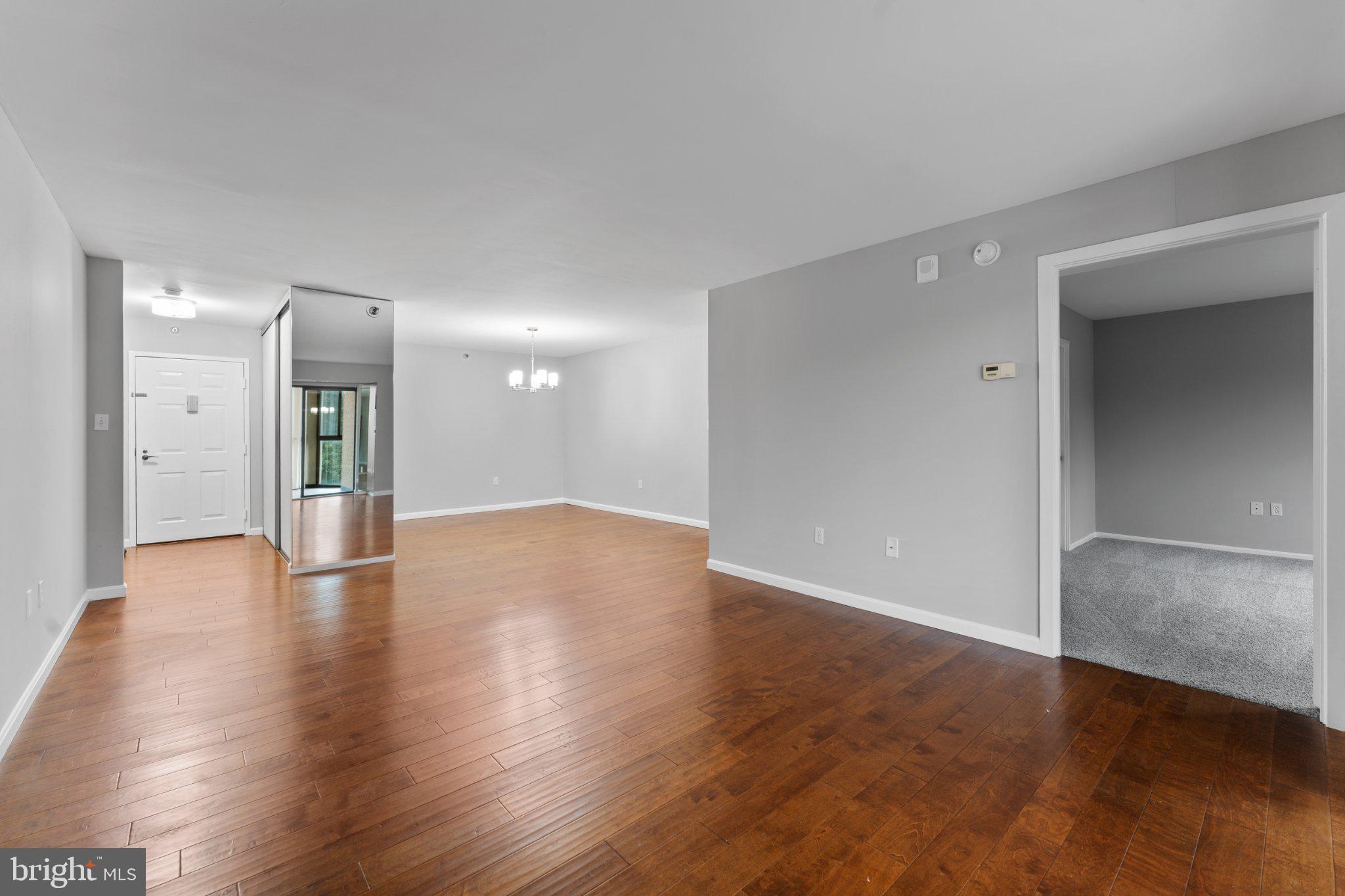 15101 INTERLACHEN DRIVE 1-401