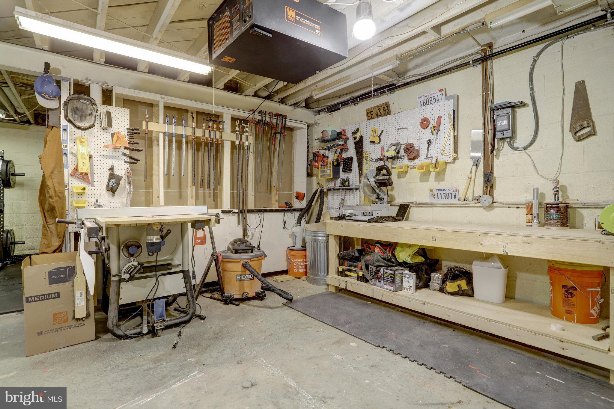 ENGLANDBORO - Residential