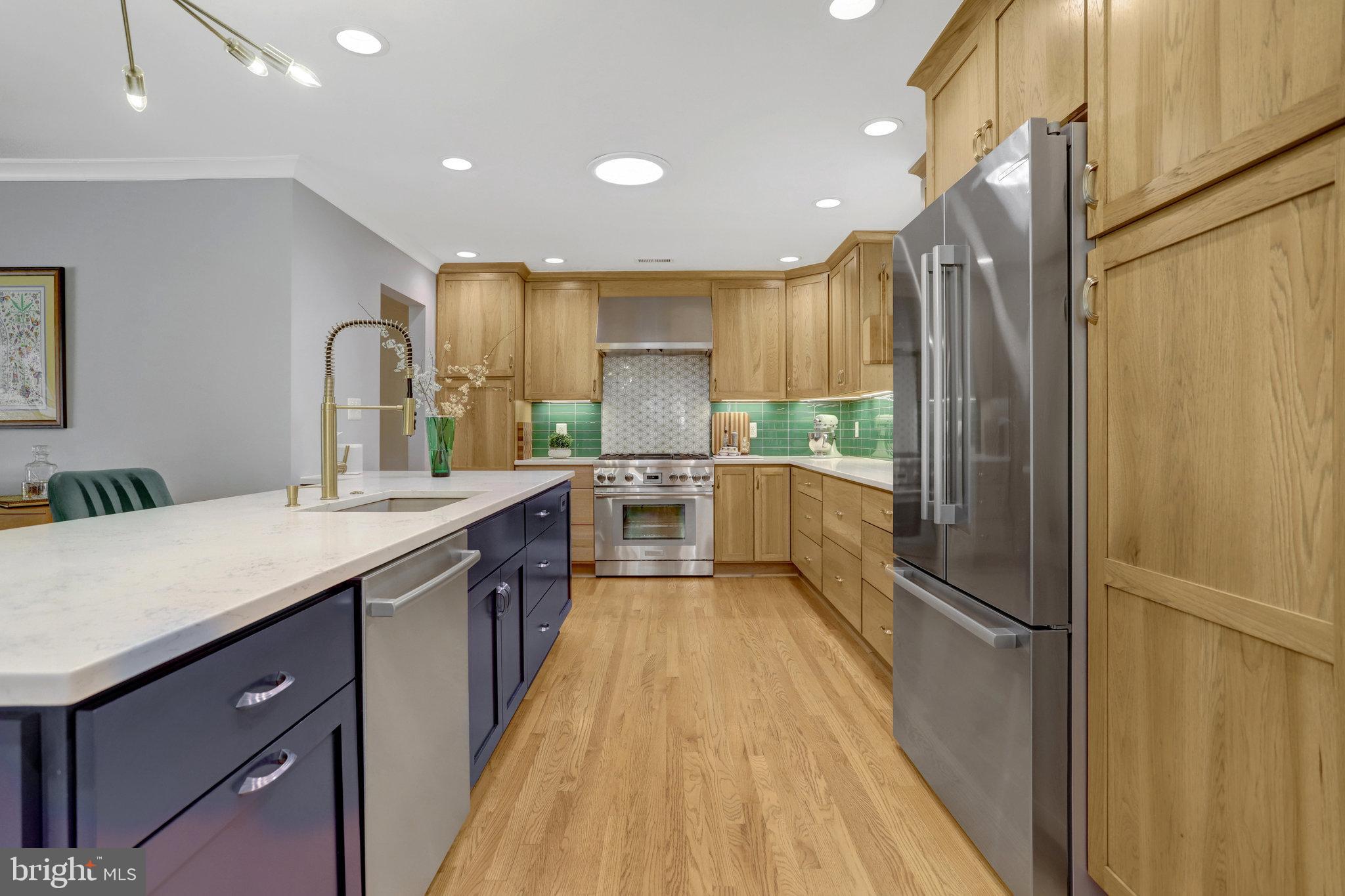 ENGLANDBORO - Residential