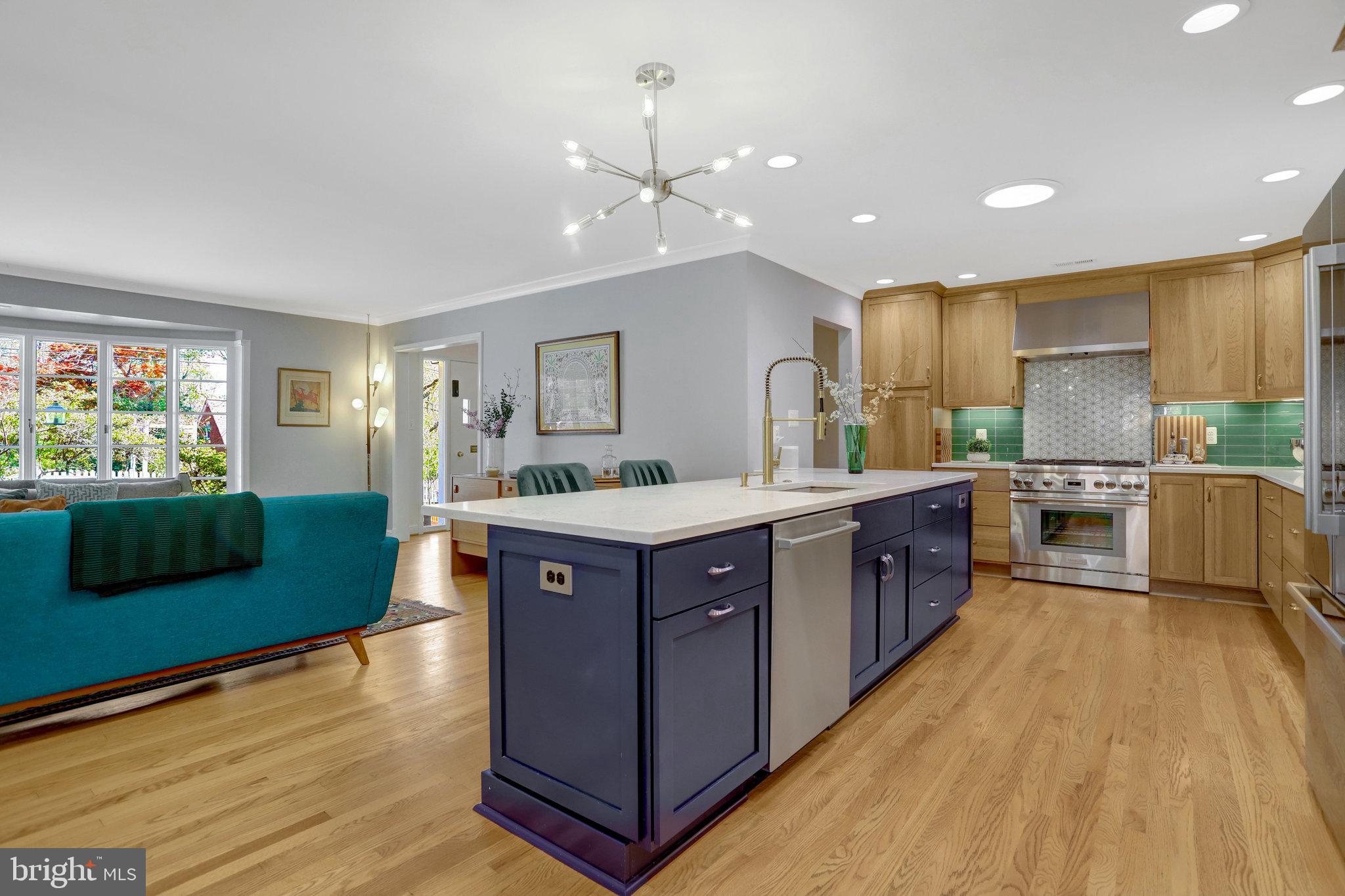 ENGLANDBORO - Residential