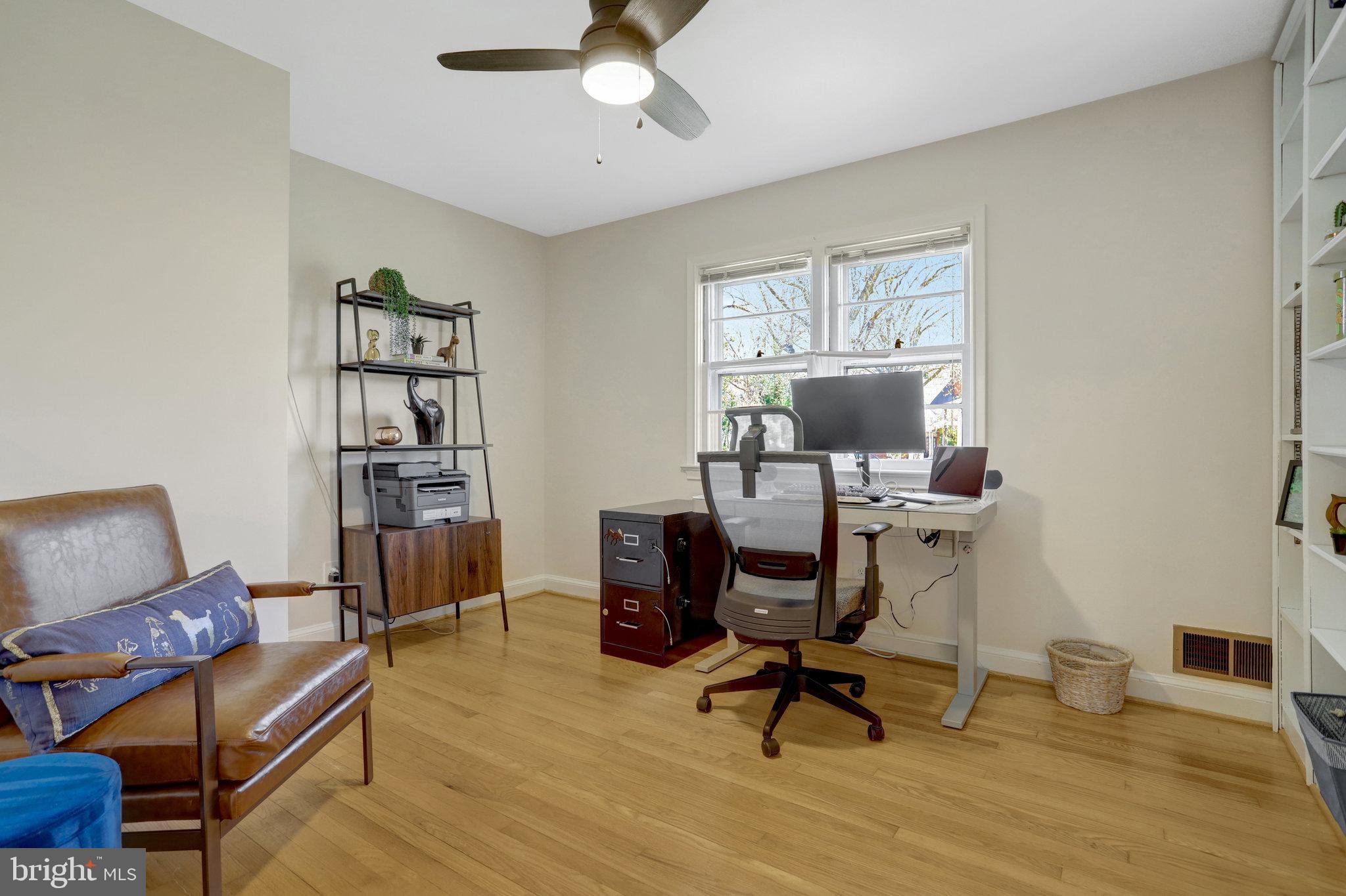 ENGLANDBORO - Residential