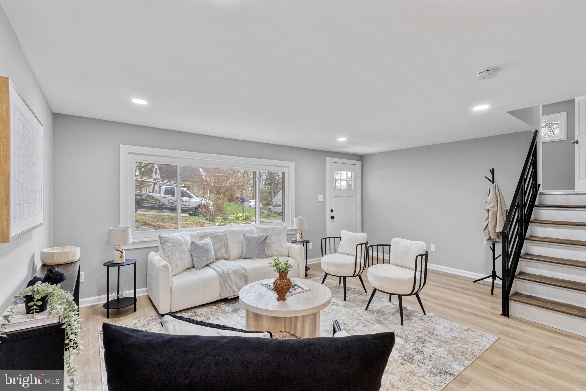 RONNIE PARK - Residential