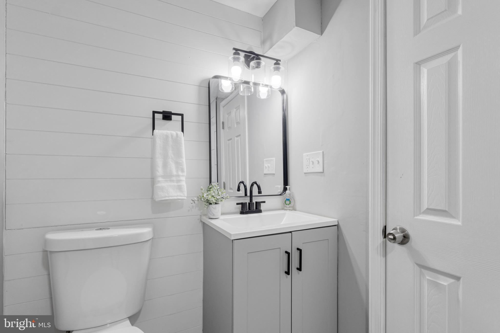 RONNIE PARK - Residential