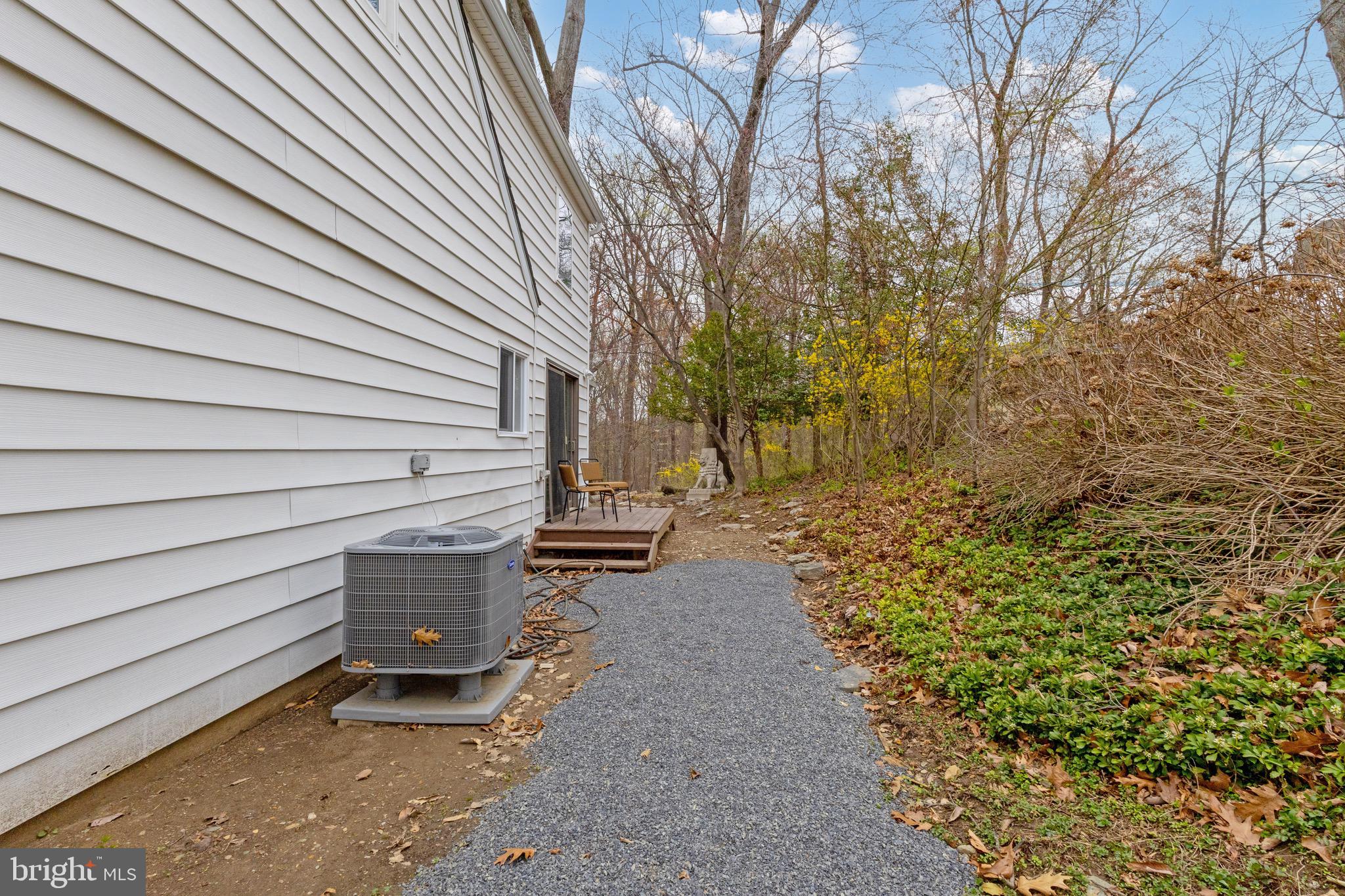 RONNIE PARK - Residential