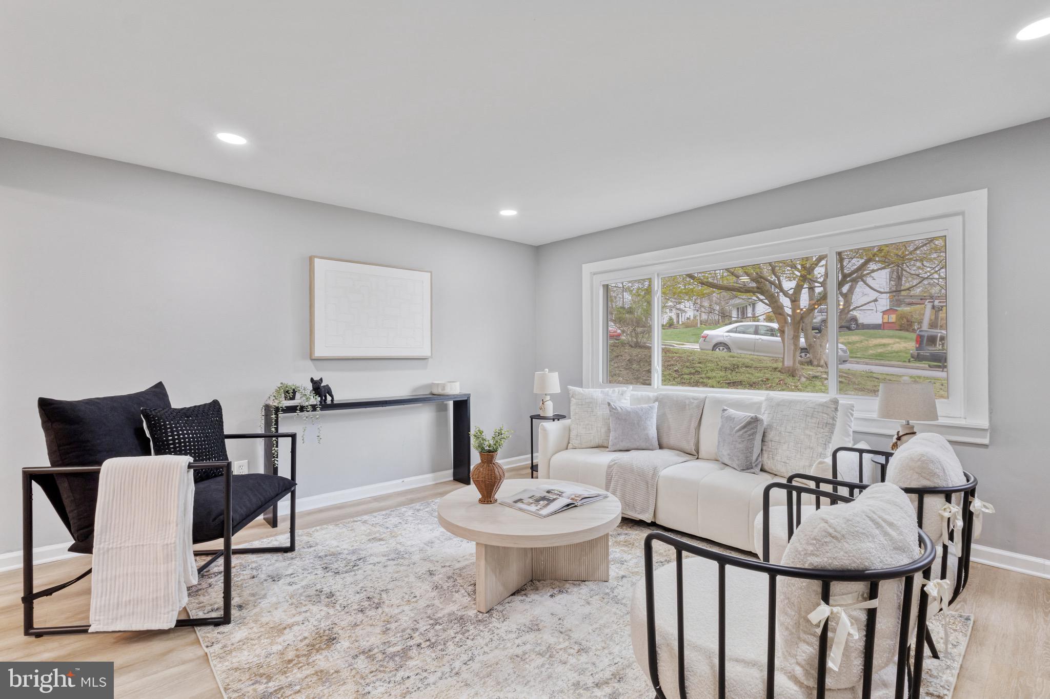 RONNIE PARK - Residential