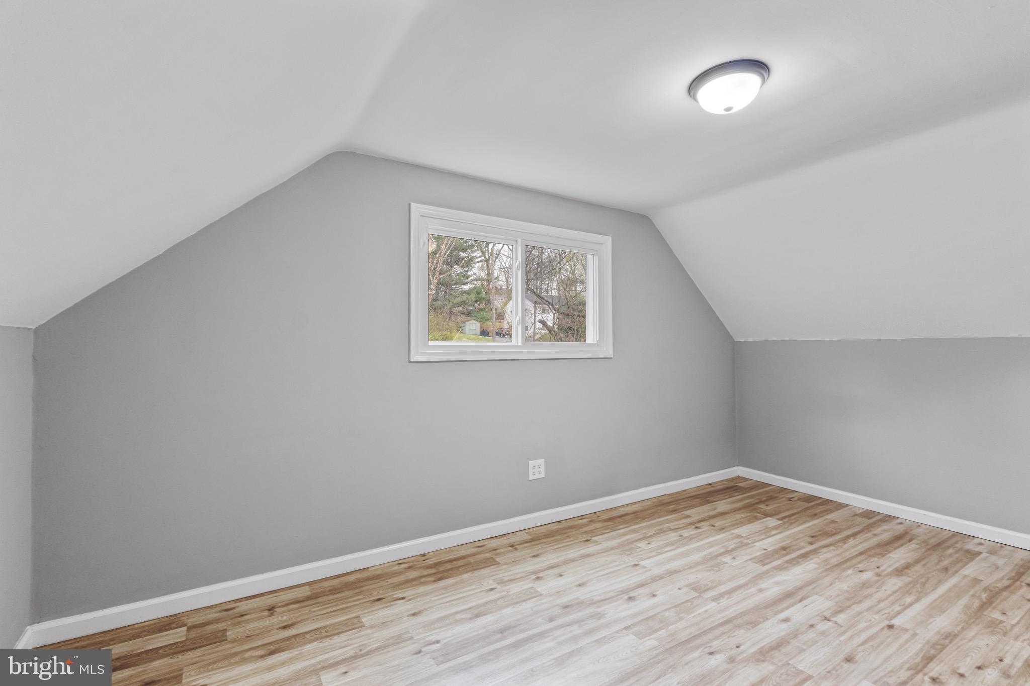 RONNIE PARK - Residential