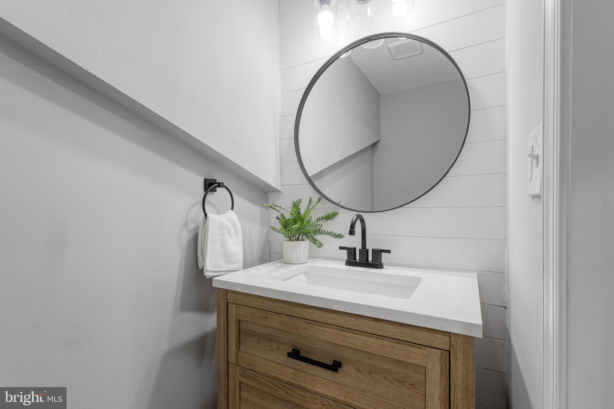 RONNIE PARK - Residential