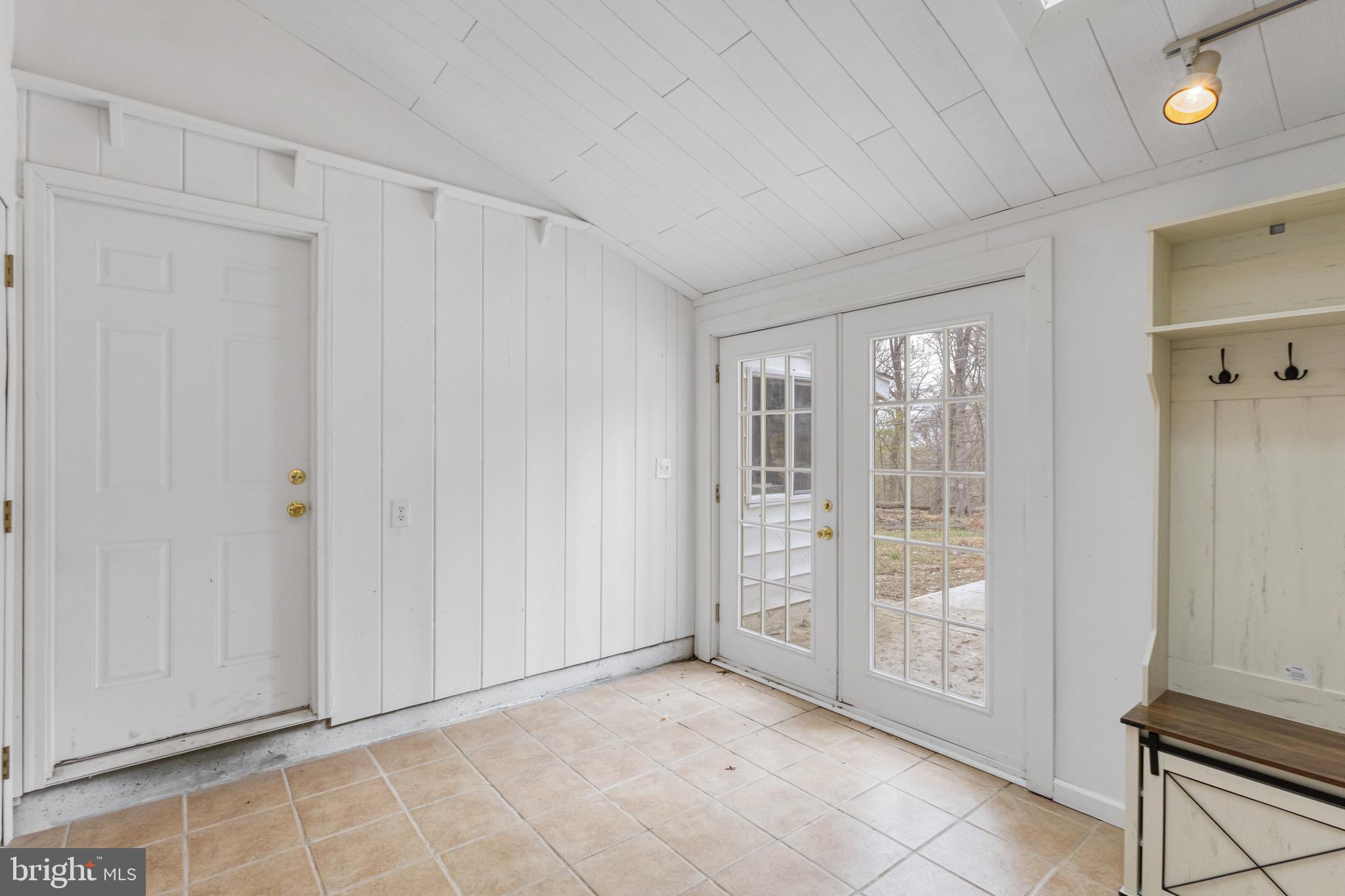 RONNIE PARK - Residential