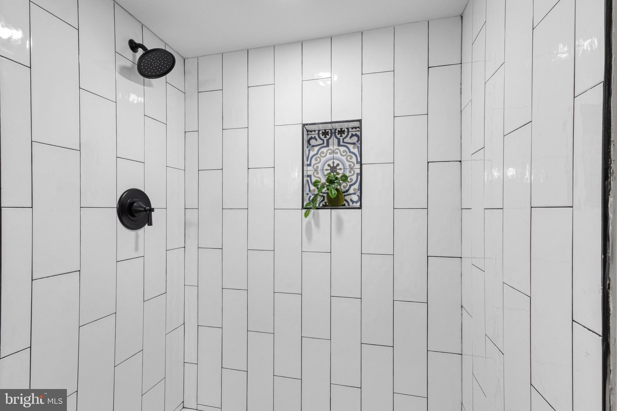 RONNIE PARK - Residential