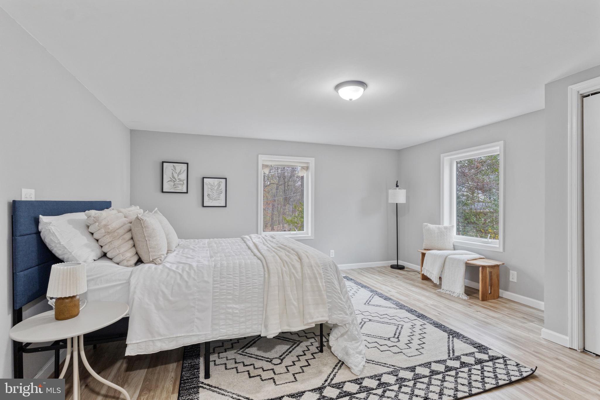 RONNIE PARK - Residential