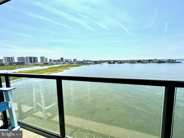 CAINE HARBOR MILE - Residential