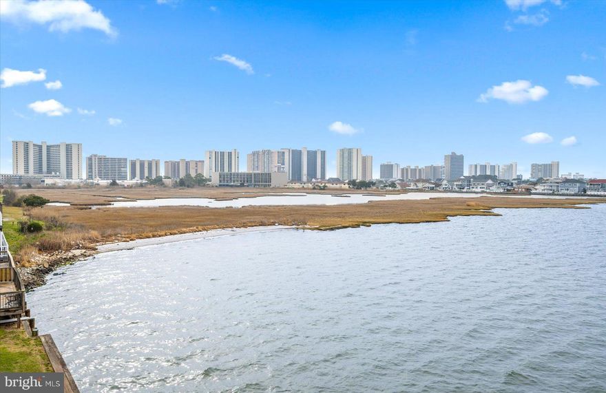 DIRECT BAY VIEWS FROM THIS REMODELED BAY FRONT CONDO! This Beautifully Updated 1 Bedroom, 1 Bath Condo Includes, New Window, Slider, Quartz Kitchen Counter Top, Stainless Appliances, New Cabinets Throughout, Flooring, Closet Doors & Freshly Painted!
Seller's Have Done All The Work For You, All You Need Is A Few Personal Touches To Call This Summer Beach House, HOME!  Well Maintained Building W/ Elevator Makes It Easy Access To This 5th Floor Unit, Giving Unobstructed Bay Views.  Pool, Tennis Courts & Private Parking Lot Are An Owners Delight After A Long Day At The Beach! Easy To Show! PROFESSIONAL PICTURES TO FOLLOW
Seller's Will Pay $1,000 Towards A $2,000 Special Assessment To Build Up The Reserve Fund