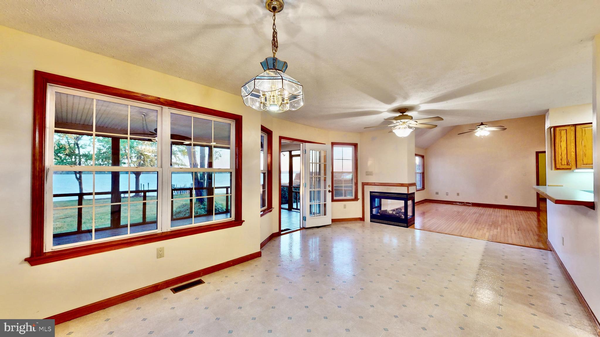 WICOMICO SHORES - Residential