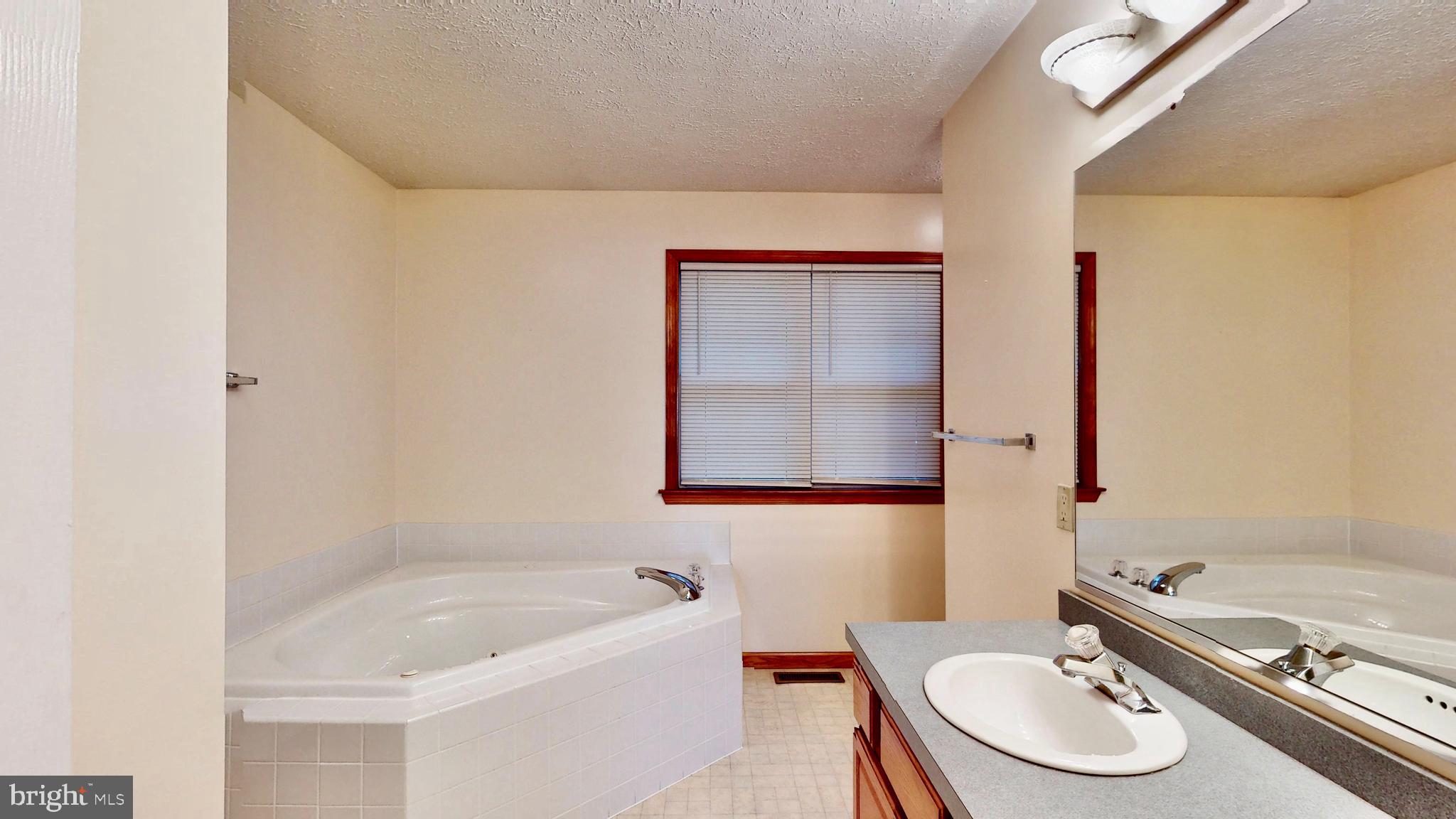 WICOMICO SHORES - Residential