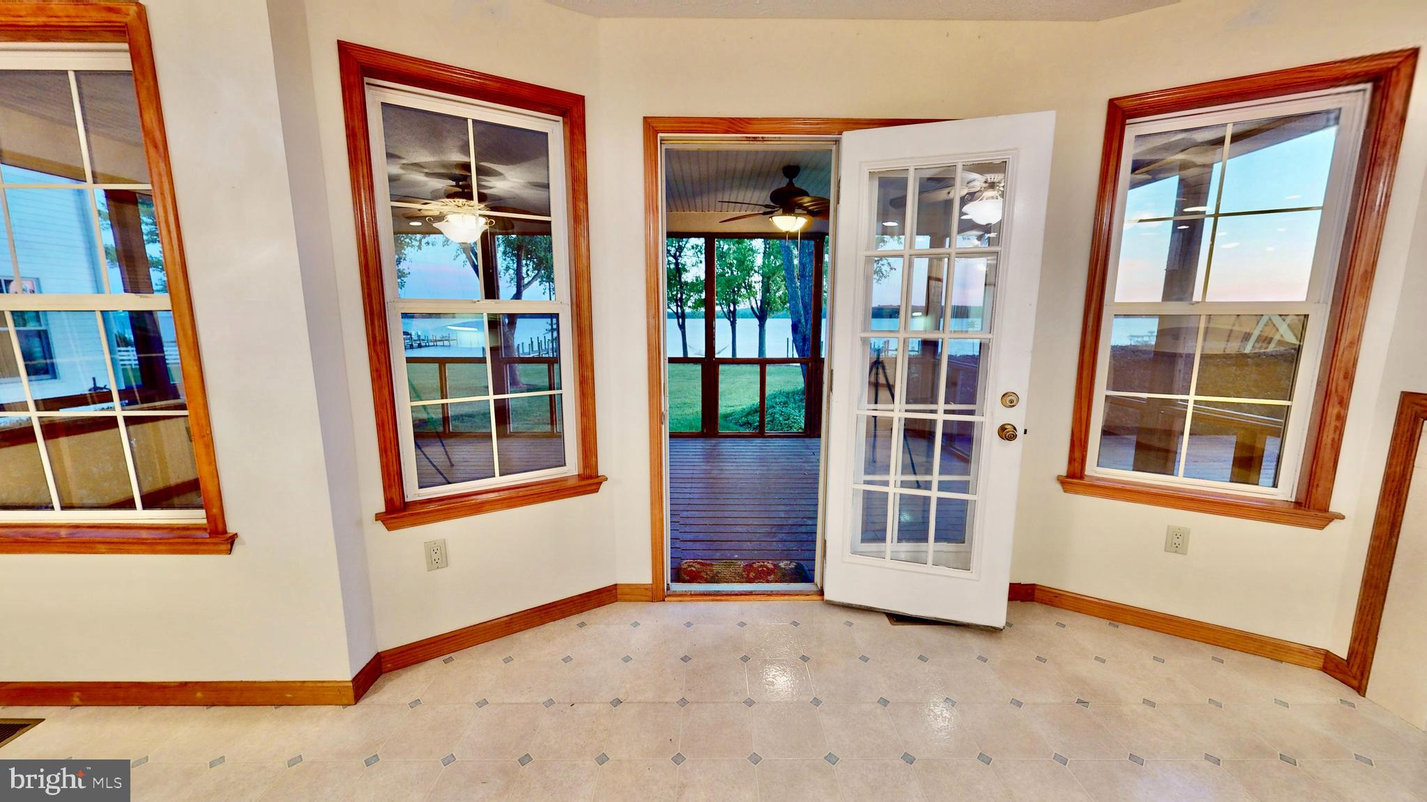 WICOMICO SHORES - Residential