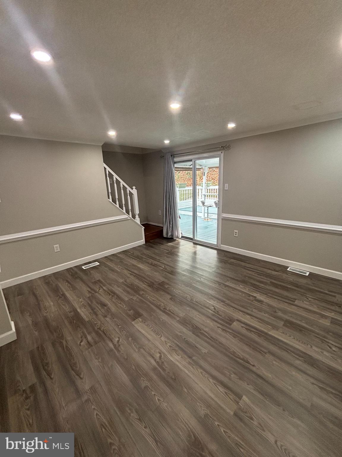 CANTERBURY VILLAGE - Residential