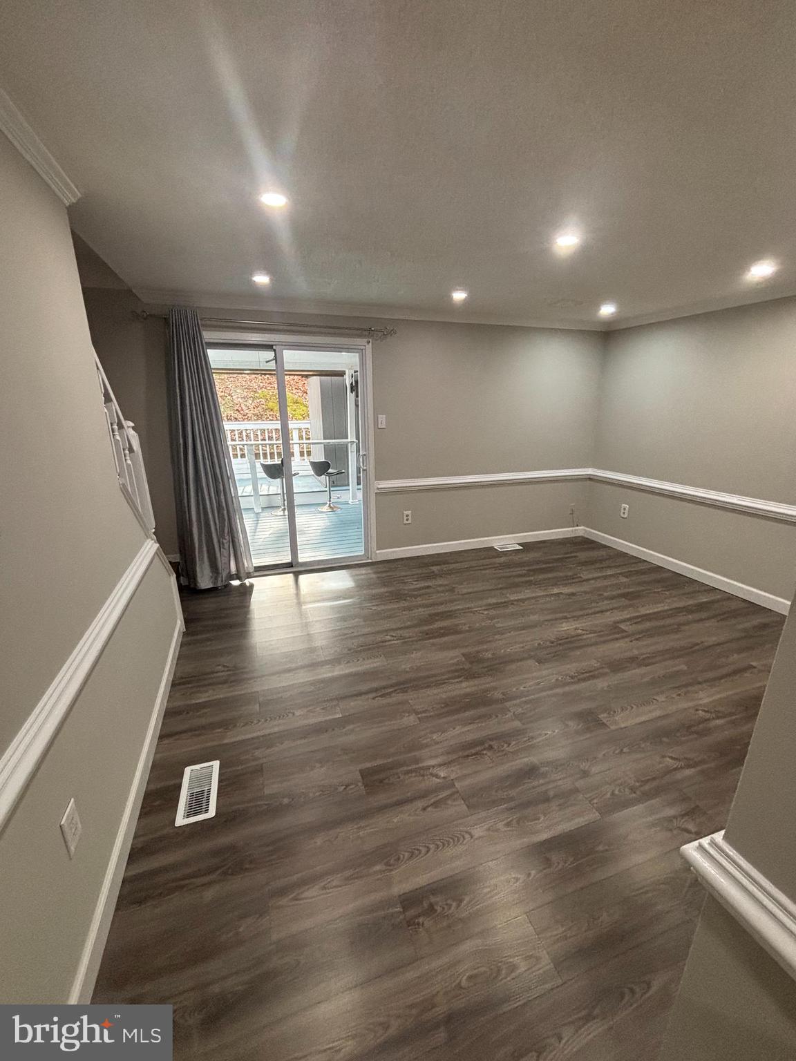 CANTERBURY VILLAGE - Residential