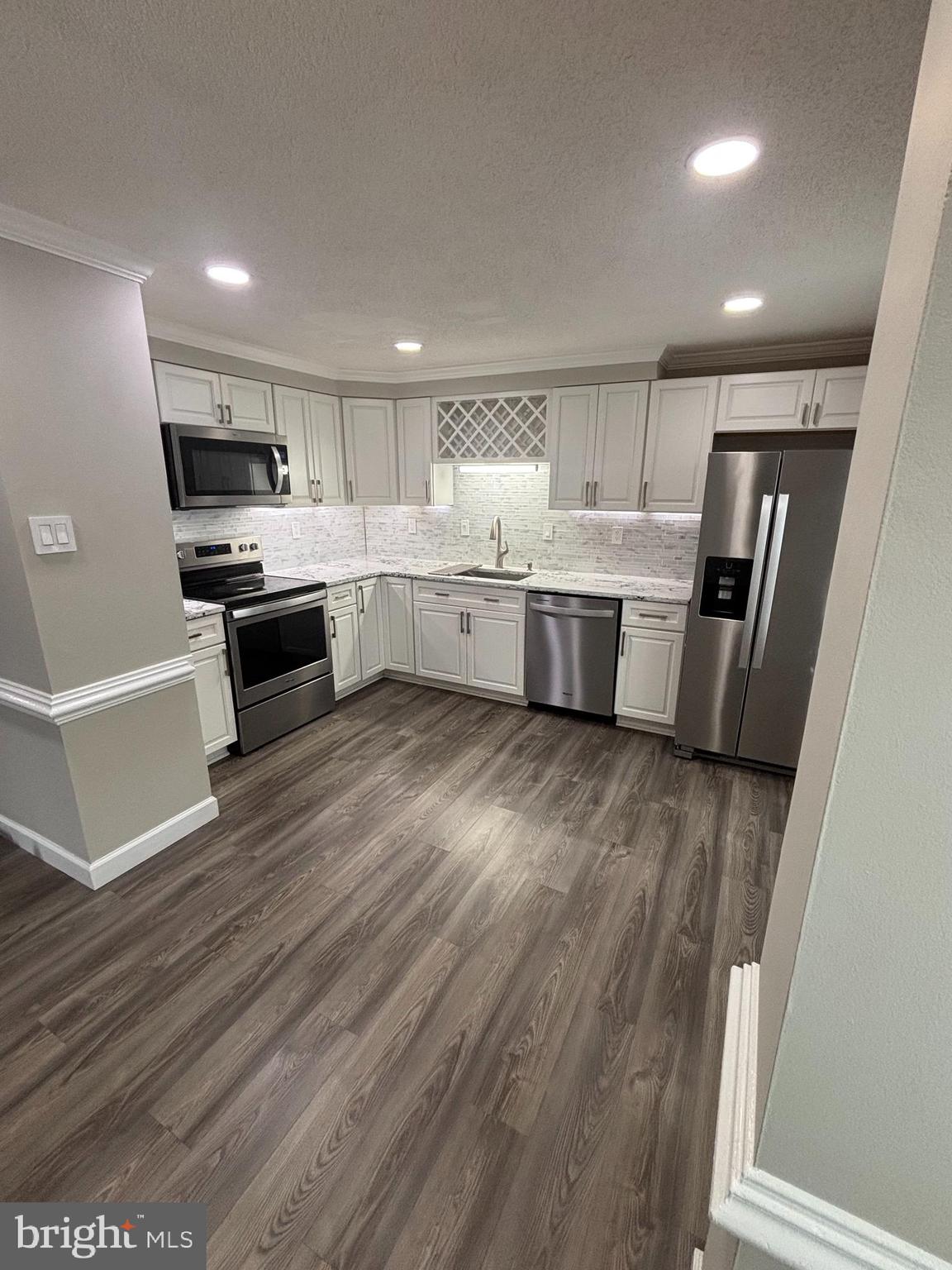 CANTERBURY VILLAGE - Residential