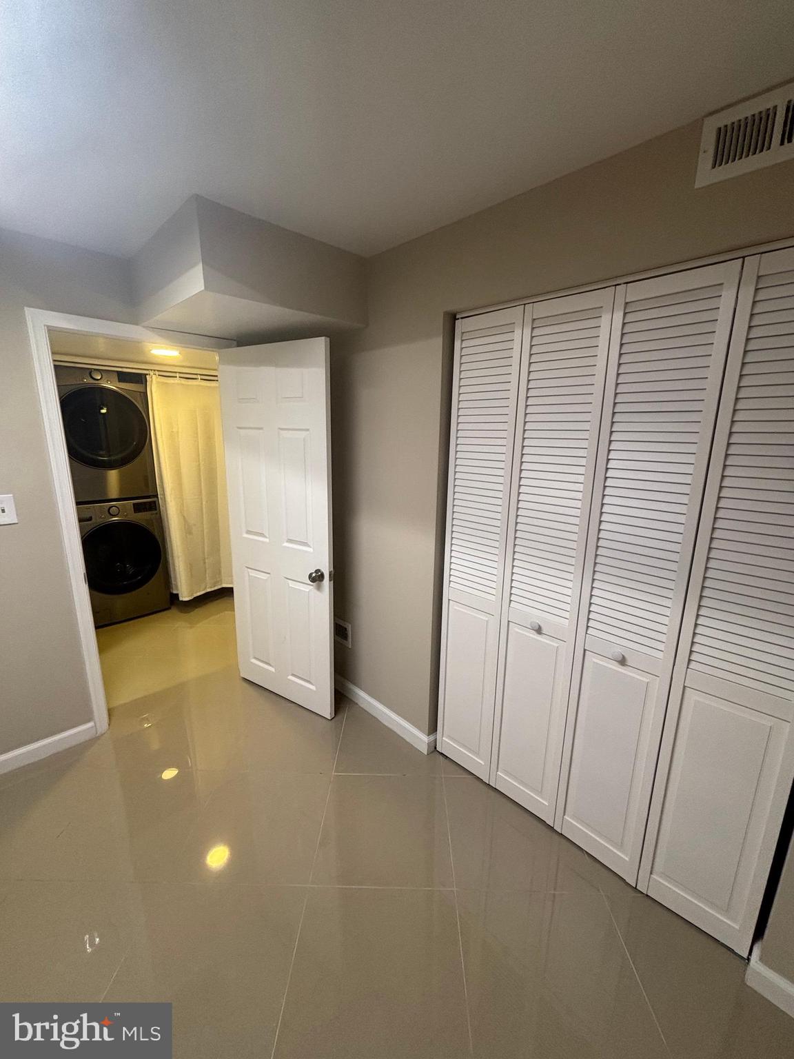 CANTERBURY VILLAGE - Residential