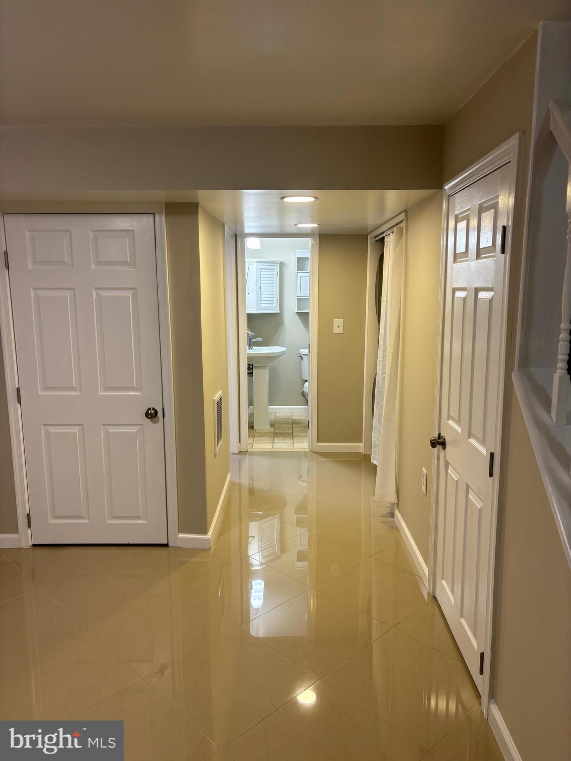 CANTERBURY VILLAGE - Residential