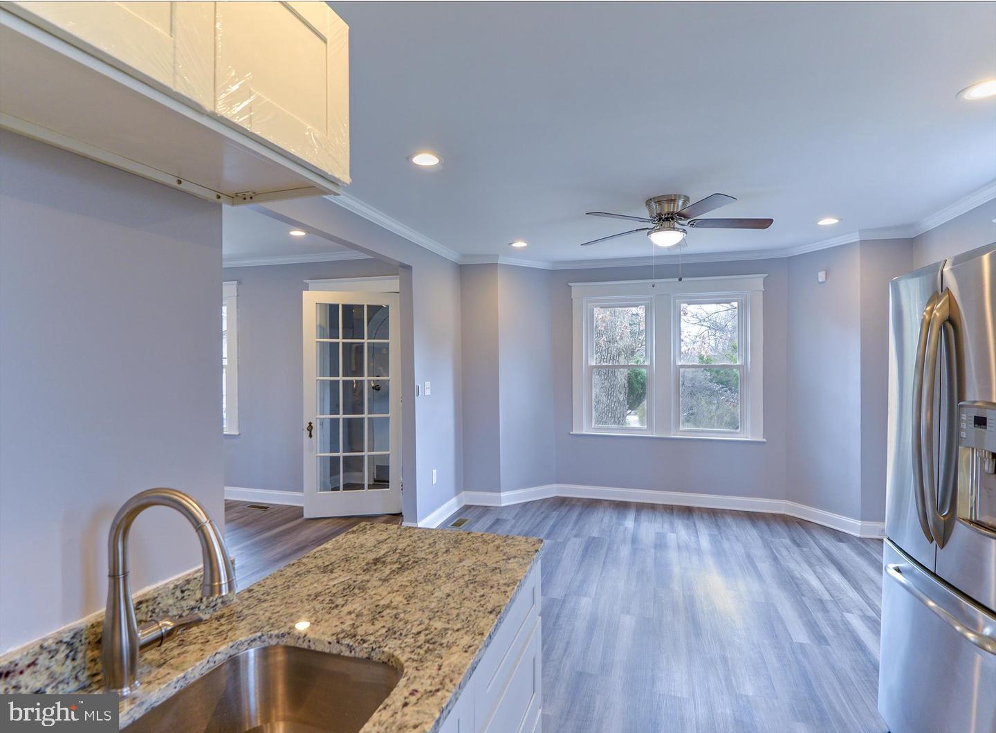 HOWARD PARK - Residential Lease