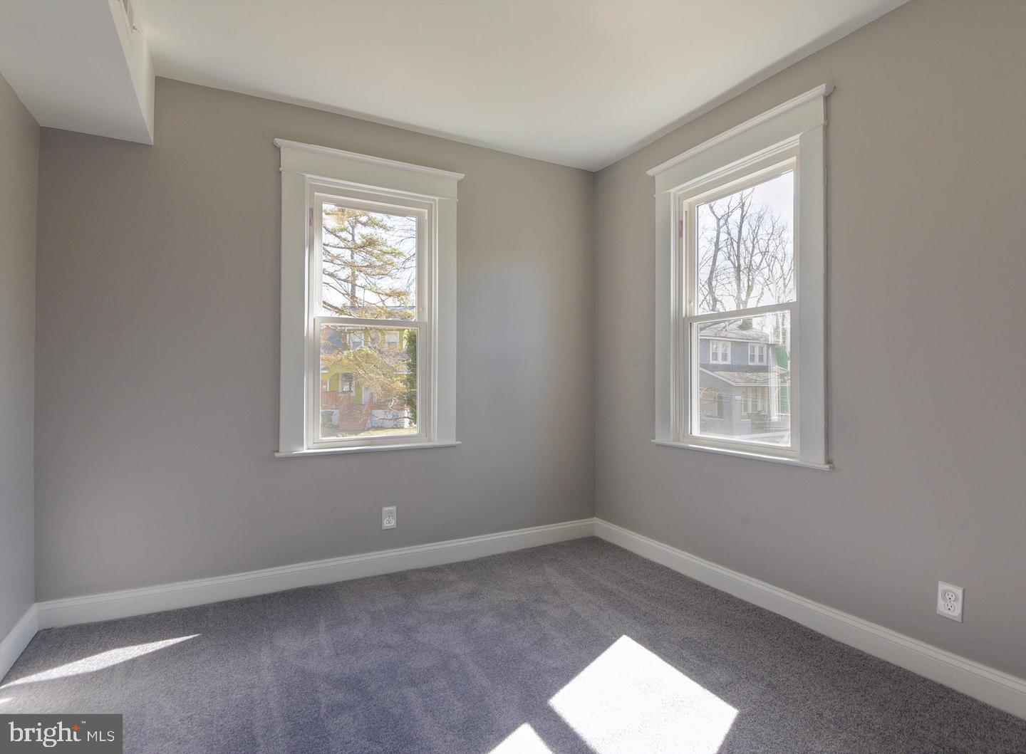 HOWARD PARK - Residential Lease