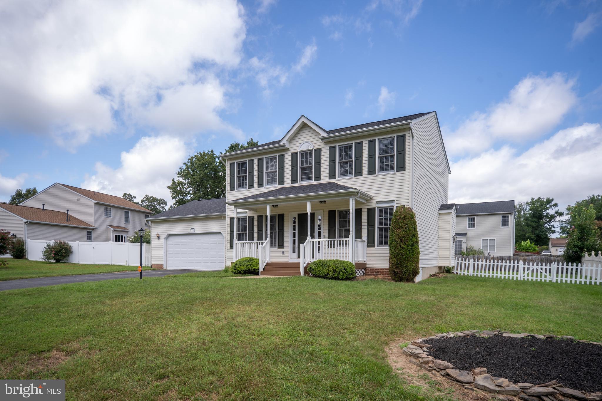 6114 THREE CEDARS LANE