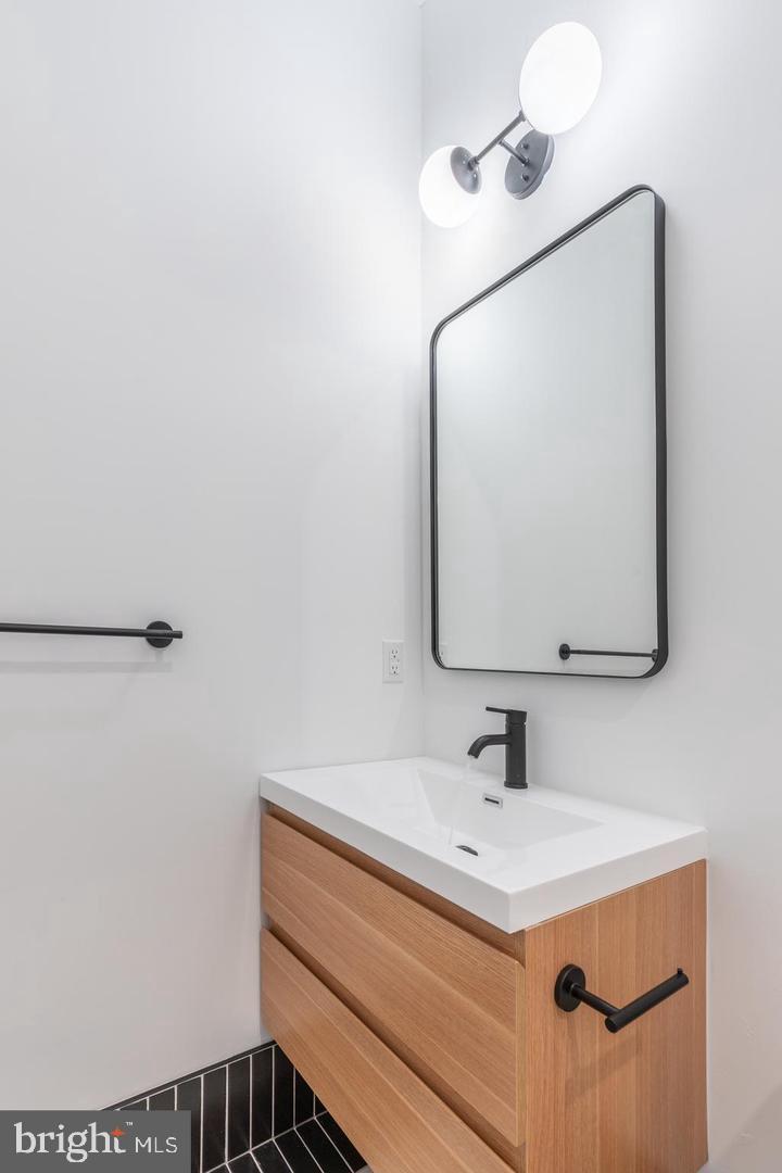 FISHTOWN - Residential Lease