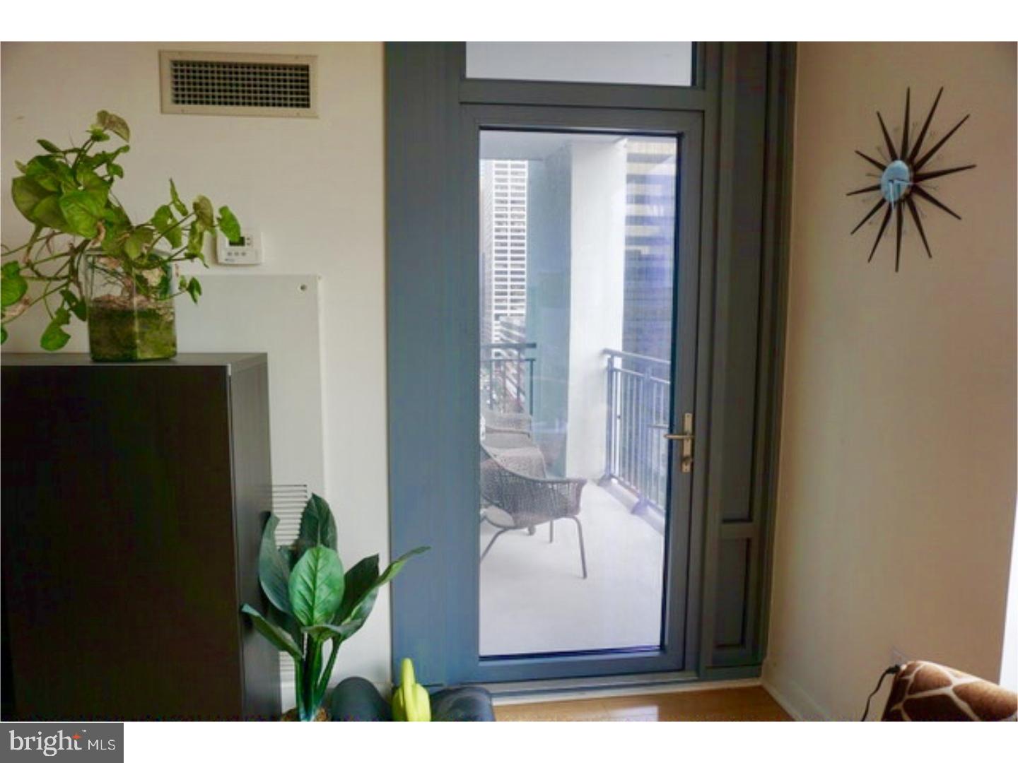 RITTENHOUSE SQUARE - Residential Lease