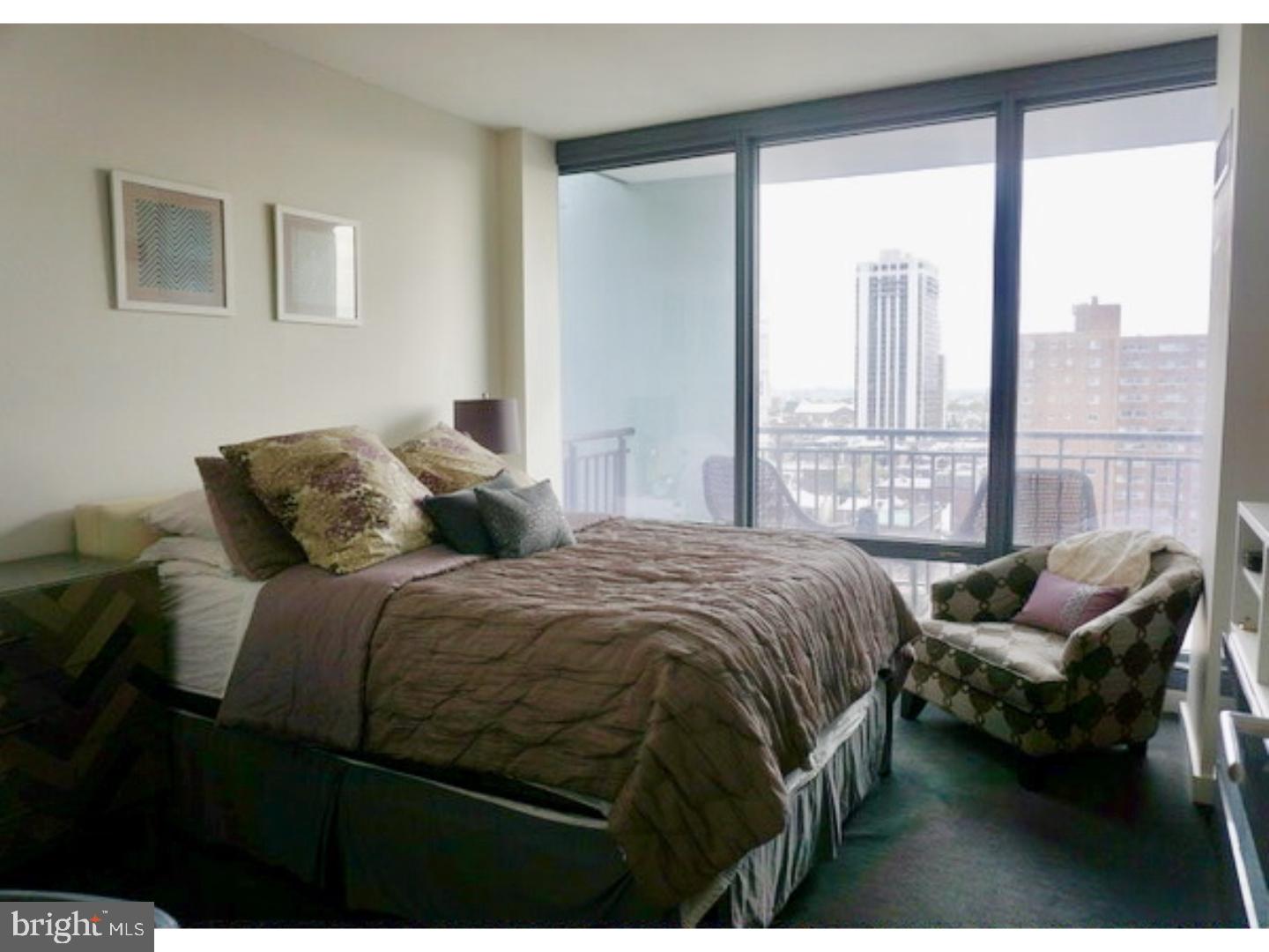 RITTENHOUSE SQUARE - Residential Lease