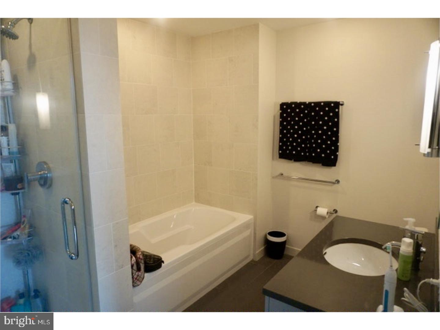 RITTENHOUSE SQUARE - Residential Lease