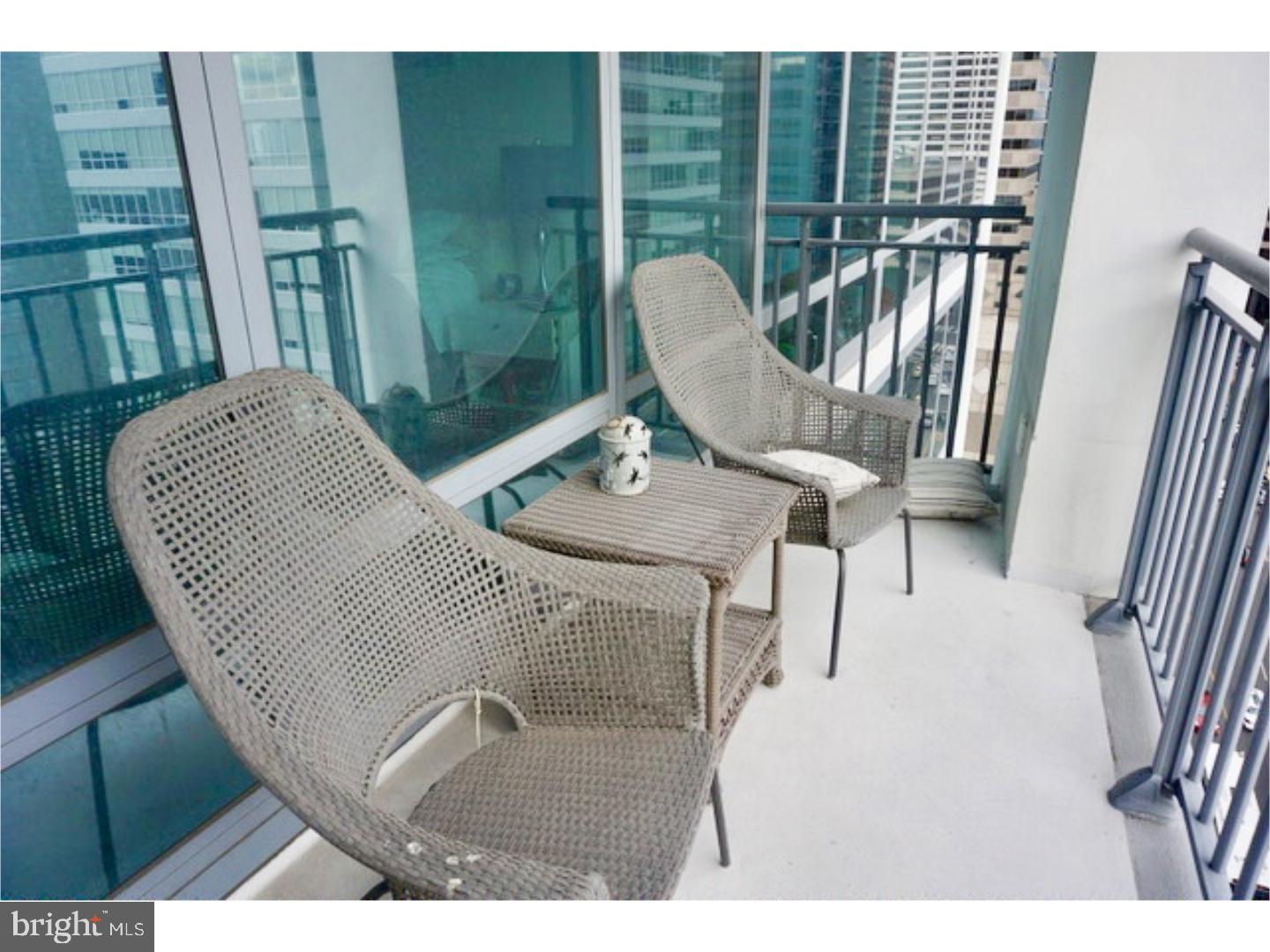 RITTENHOUSE SQUARE - Residential Lease