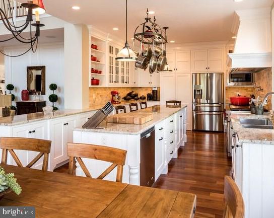 BERWYN ESTATES - Residential