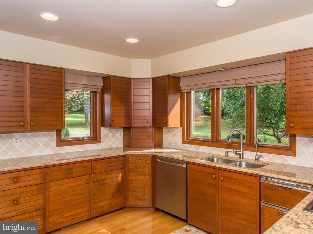 EAST LAMPETER TWP - Residential