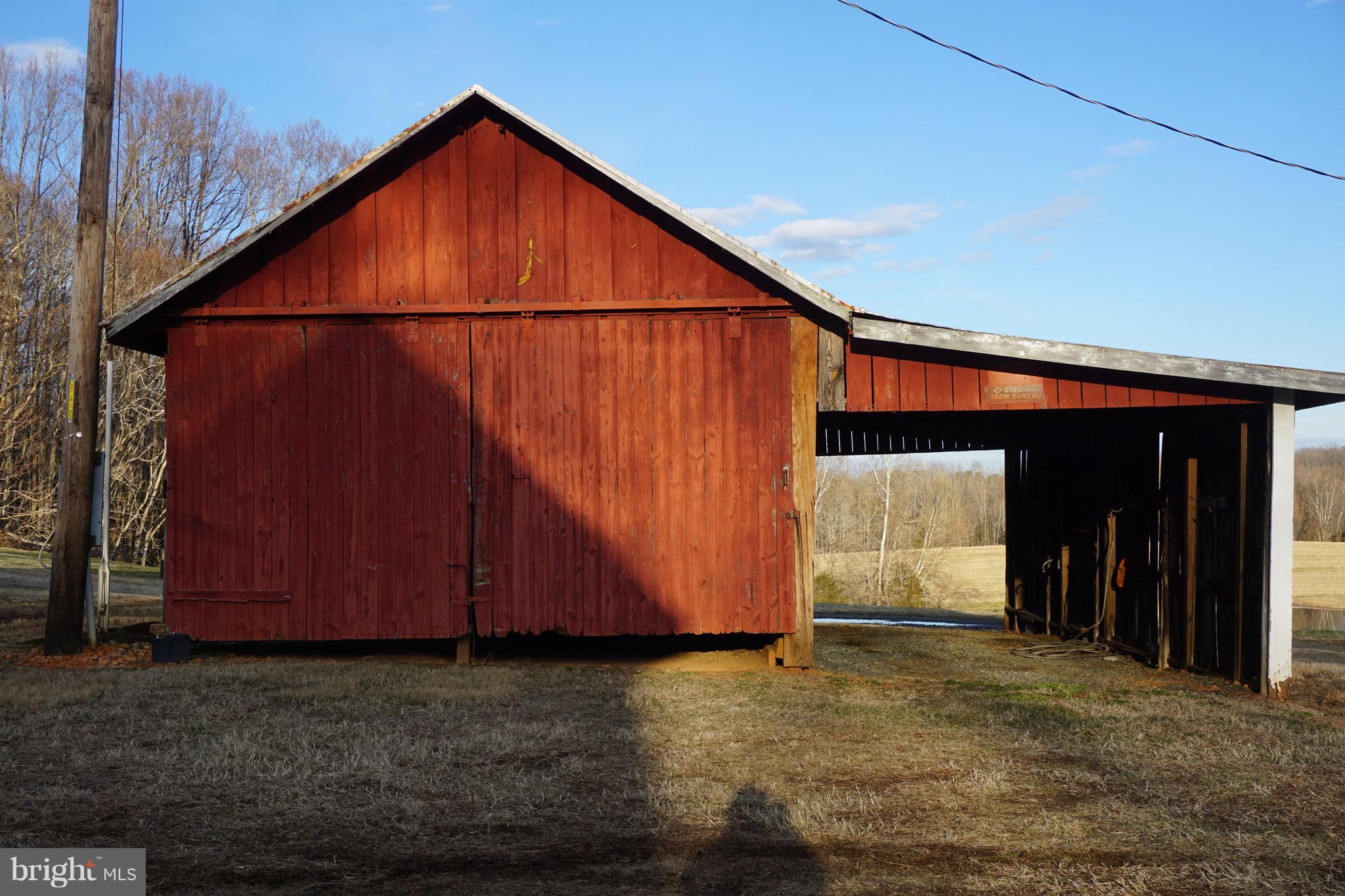 HARTWOOD - Residential Lease