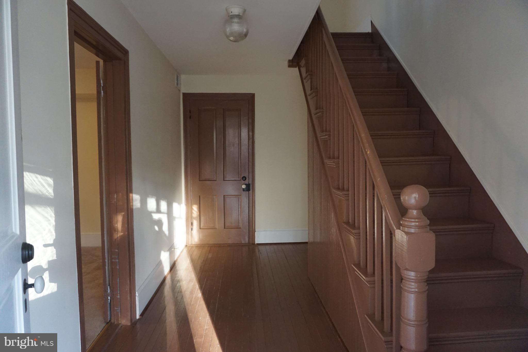 HARTWOOD - Residential Lease