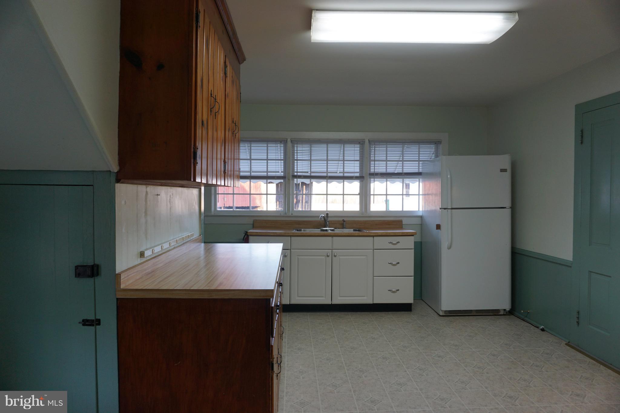 HARTWOOD - Residential Lease