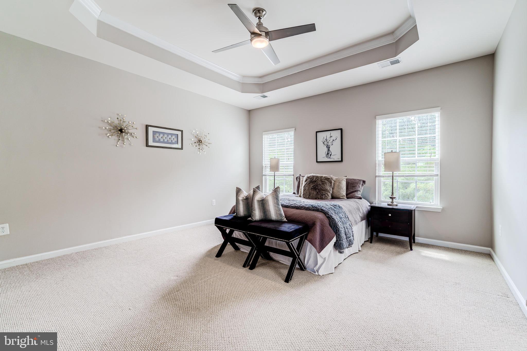 VANTAGE POINT SOUTH - Residential