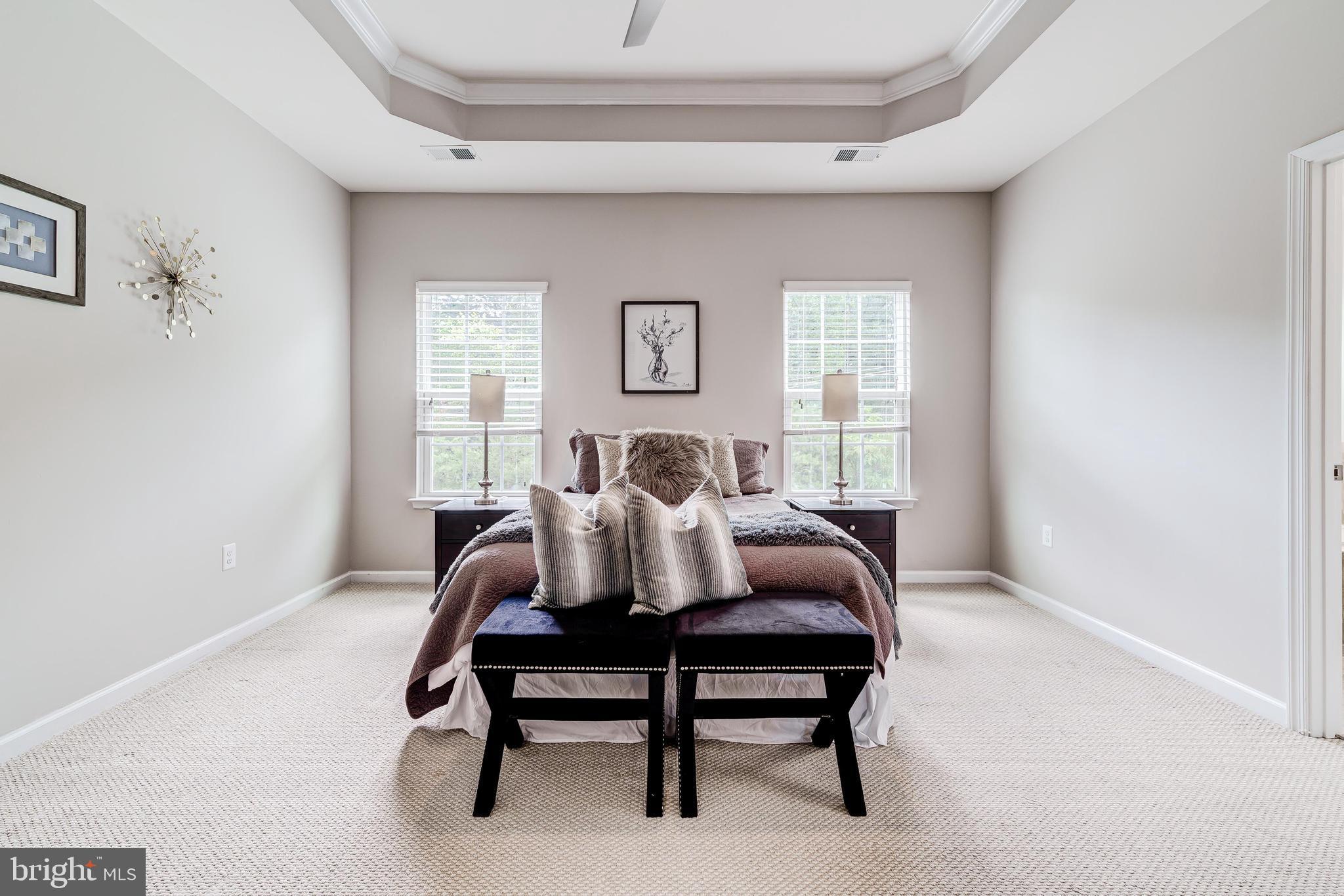 VANTAGE POINT SOUTH - Residential