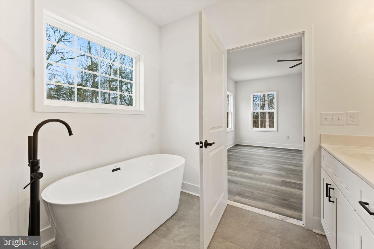 RIXEYVILLE LAKES - Residential