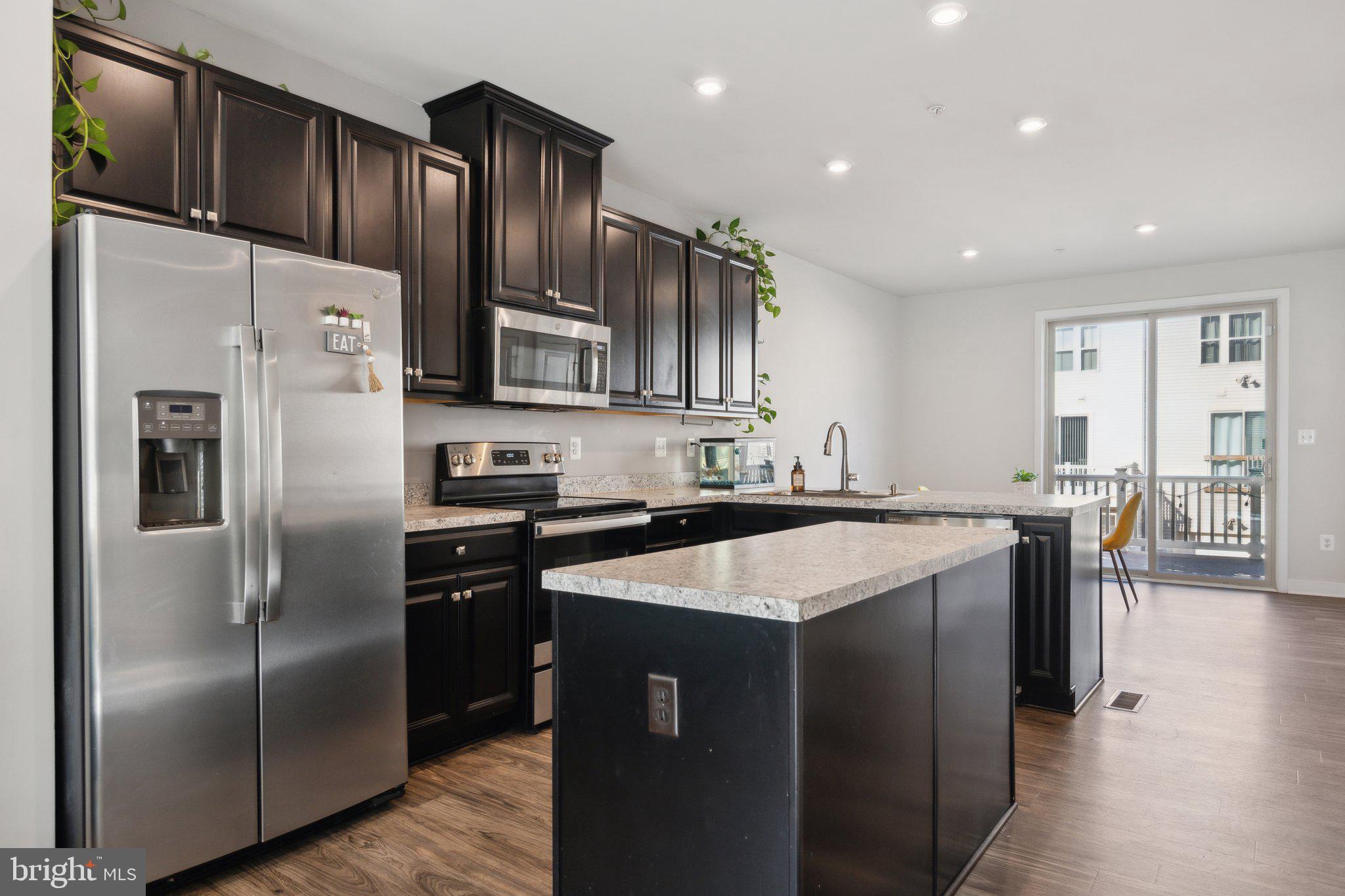 OLDHAM CROSSING - Residential