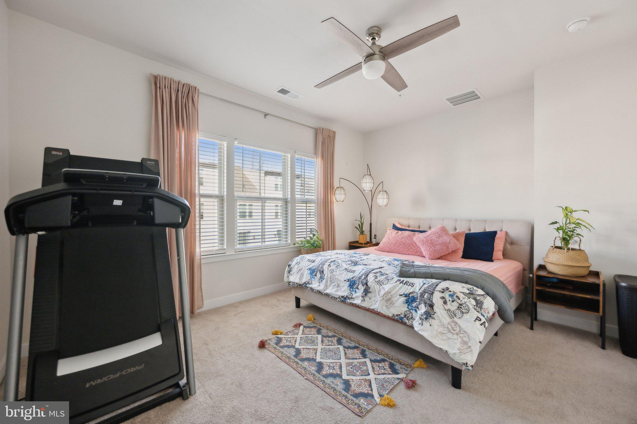 OLDHAM CROSSING - Residential