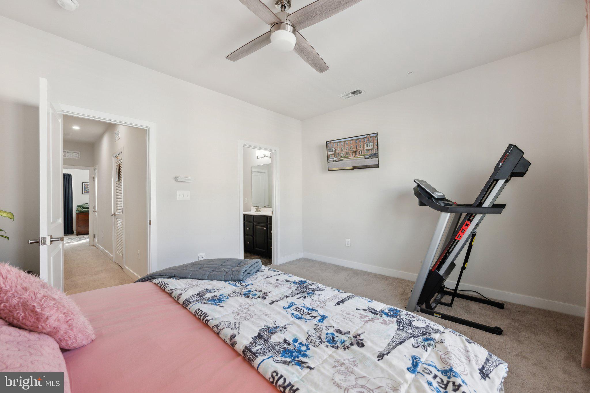 OLDHAM CROSSING - Residential